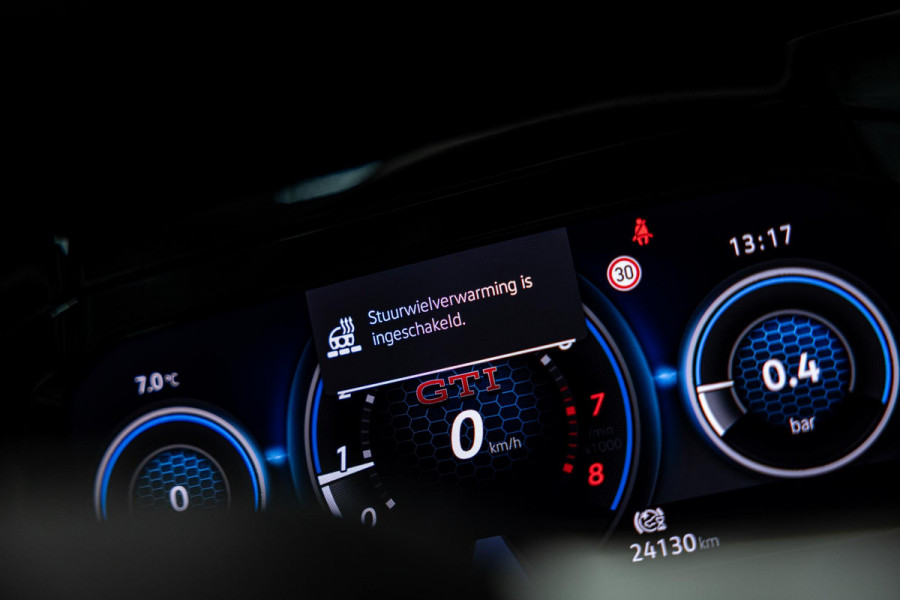 Volkswagen Golf 2.0 TSI GTI Clubsport | Harman\Kardon | Pano | Akrapovic |