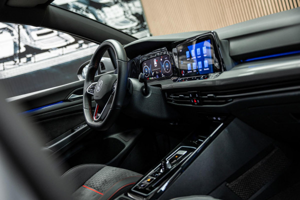 Volkswagen Golf 2.0 TSI GTI Clubsport | Harman\Kardon | Pano | Akrapovic |