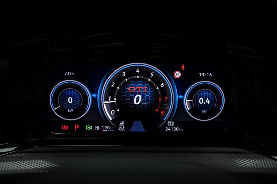 Volkswagen Golf 2.0 TSI GTI Clubsport | Harman\Kardon | Pano | Akrapovic |