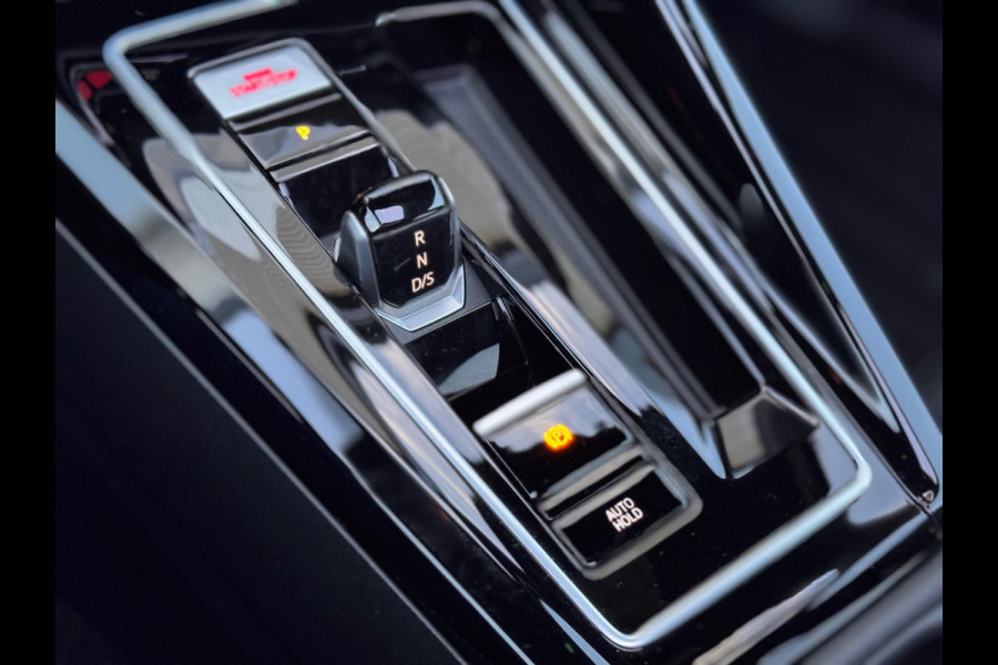 Volkswagen Golf 1.4 eHybrid GTE Pano/Leer/Trekhaak/Matrix