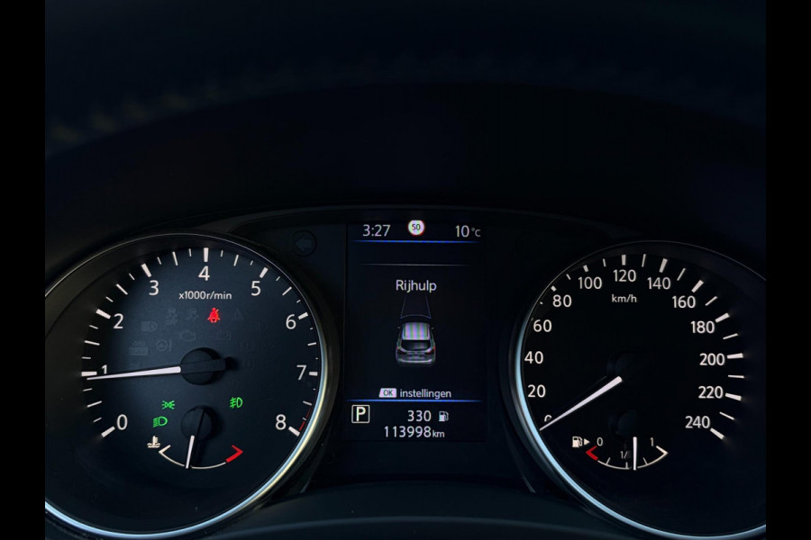 Nissan QASHQAI 158PK Aut. 360° Camera Trekhaak Pano Stoelverw. Lane Assist Navi Climate Pdc Winterpack Isofix Comfortstoelen