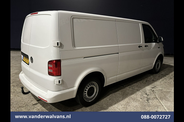 Volkswagen Transporter 2.0 TDI L2H1 Euro6 Airco | Camera | Apple Carplay | Trekhaak | Cruisecontrol Android Auto, Bijrijdersbank