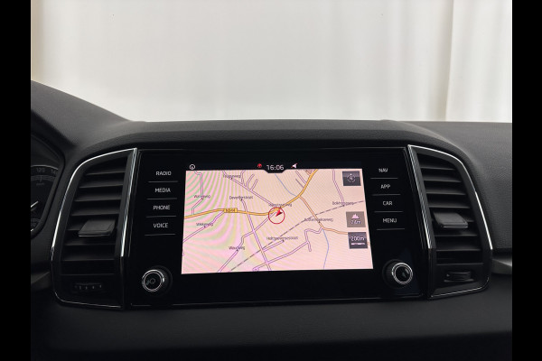 Škoda Karoq 1.6 TDI Clever Edition *NAVI-FULLMAP | COMFORT-SEATS | DAB+ | ECC | PDC | CRUISE | 17''ALU*