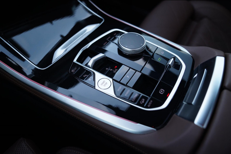 BMW X5 XDrive50e High Executive | AR CAM | 360 cam | Panorama | Harman/Kardon | Luxe Leder | Carbonzwart | Adaptieve Cruise | HuD