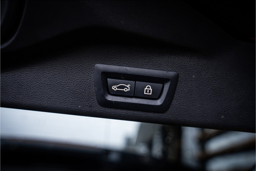 BMW X5 xDrive45e Executive - M Sport | Panorama | H&K | Luchtvering | Laser | Memory