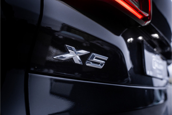 BMW X5 xDrive45e Executive - M Sport | Panorama | H&K | Luchtvering | Laser | Memory