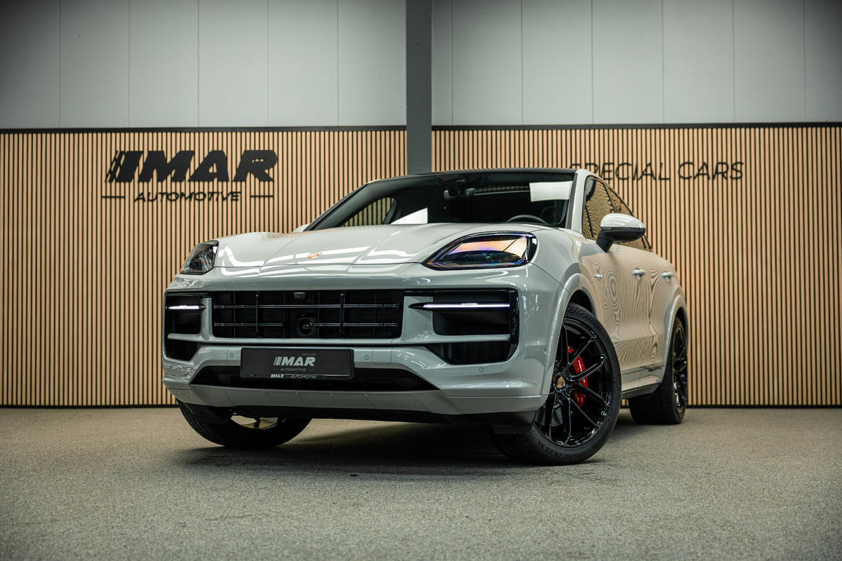 Porsche Cayenne Coupé 3.0 S E-Hybrid | Stoelmasssage | HomeLink | Head-Up | Sport Chrono | Bose | Trekhaak | Kreide |