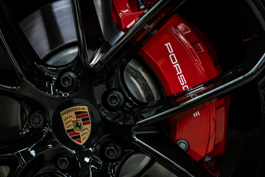 Porsche Cayenne Coupé 3.0 S E-Hybrid | Stoelmasssage | HomeLink | Head-Up | Sport Chrono | Bose | Trekhaak | Kreide |