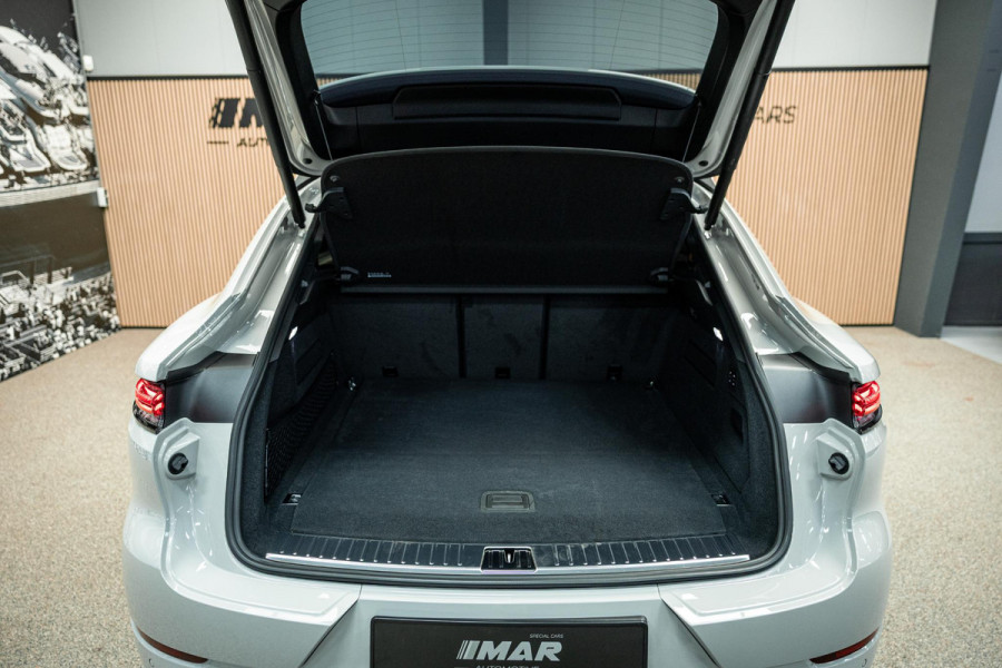 Porsche Cayenne Coupé 3.0 S E-Hybrid | Stoelmasssage | HomeLink | Head-Up | Sport Chrono | Bose | Trekhaak | Kreide |
