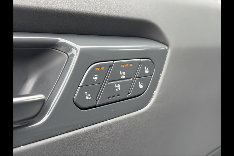 Kia EV9 Plus AWD 99.8 kWh Navigatie | 360-camera | Apple Carplay / Android Auto | Heads-up | Meridian Soundsystem | Stoelverkoeling & Verwarming |