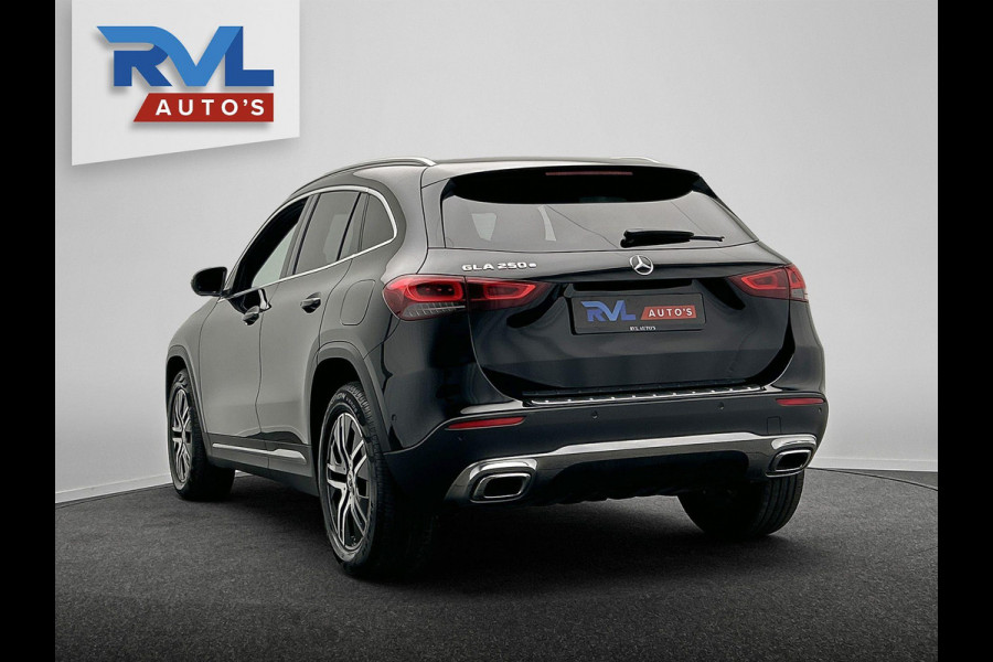 Mercedes-Benz GLA 250e Progressive | PHEV | LED | 360/Camera | Zwarte/Hemel | Apple/Carplay