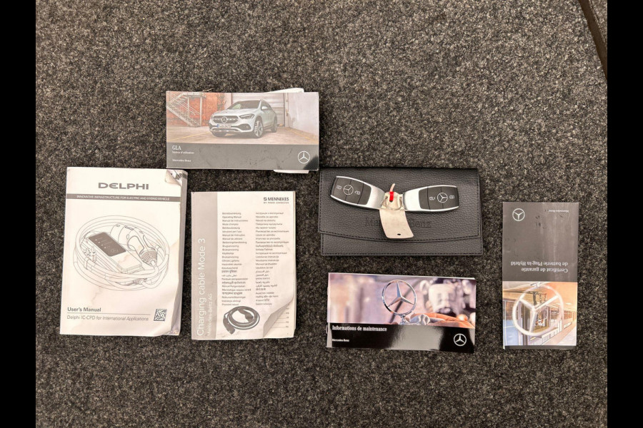 Mercedes-Benz GLA 250e Progressive | PHEV | LED | 360/Camera | Zwarte/Hemel | Apple/Carplay