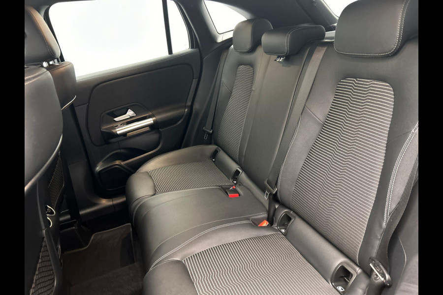 Mercedes-Benz GLA 250e Progressive | PHEV | LED | 360/Camera | Zwarte/Hemel | Apple/Carplay