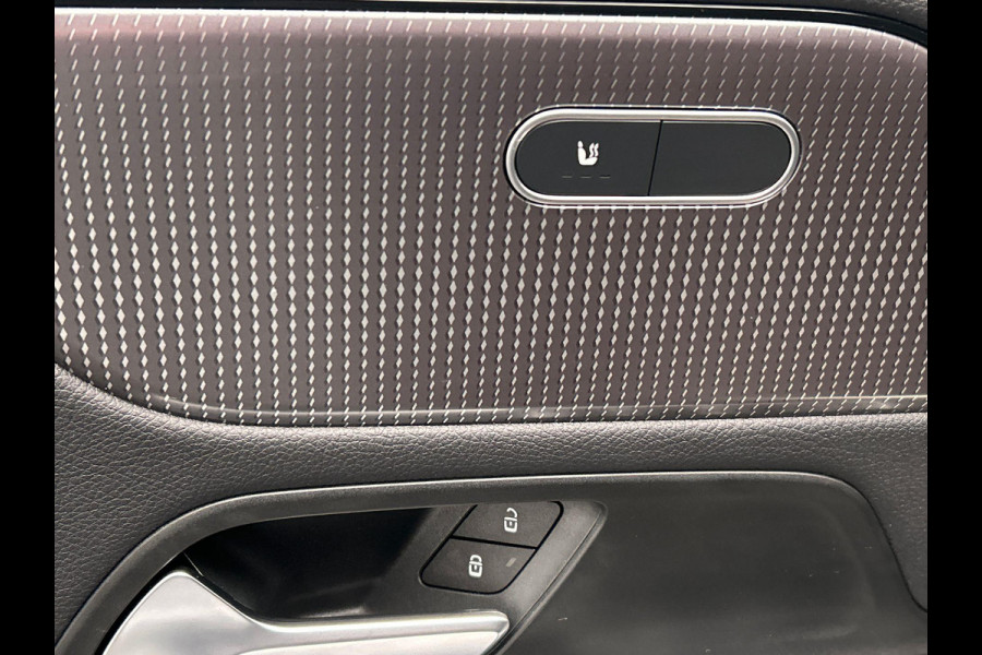 Mercedes-Benz GLA 250e Progressive | PHEV | LED | 360/Camera | Zwarte/Hemel | Apple/Carplay