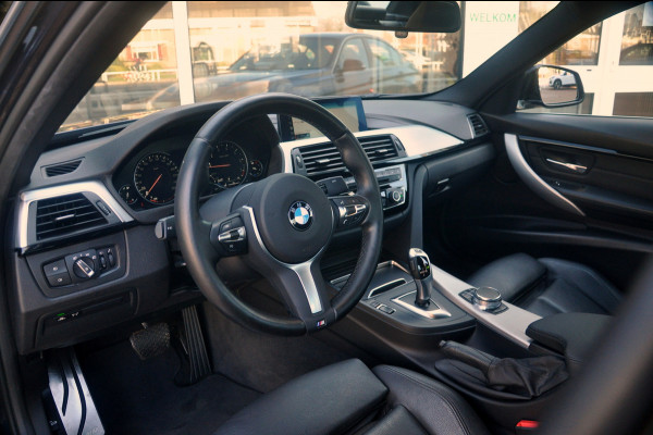 BMW 3-serie 320i M Sport Edition 64.000 km | Tanzanite Blauw | Zeer mooie auto!