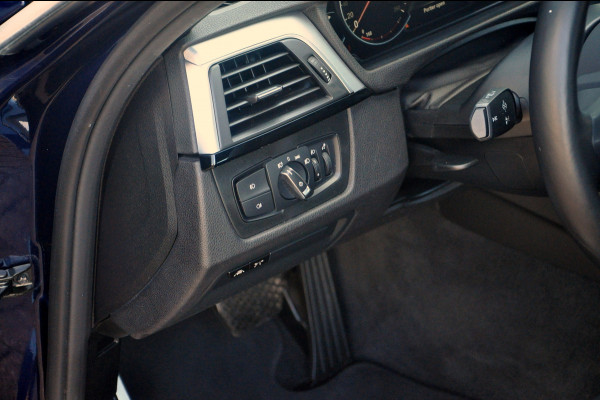 BMW 3-serie 320i M Sport Edition 64.000 km | Tanzanite Blauw | Zeer mooie auto!