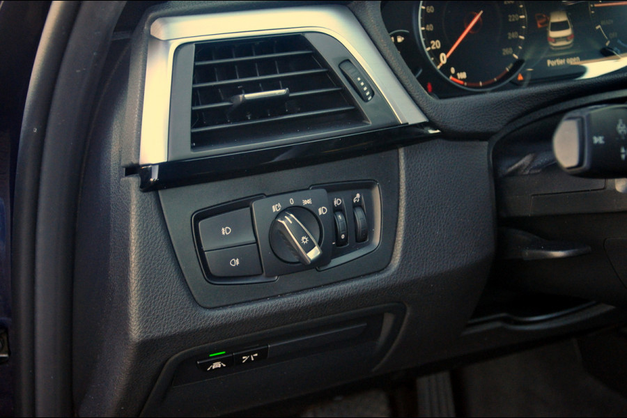 BMW 3-serie 320i M Sport Edition 64.000 km | Tanzanite Blauw | Zeer mooie auto!