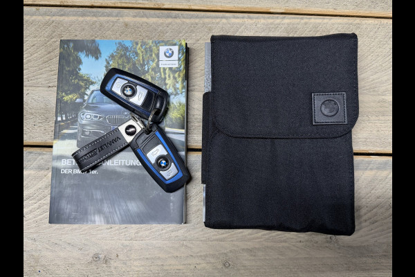 BMW 1-serie 118i Edition M Sport HIGH Exe / Automaat / Leder / LMV