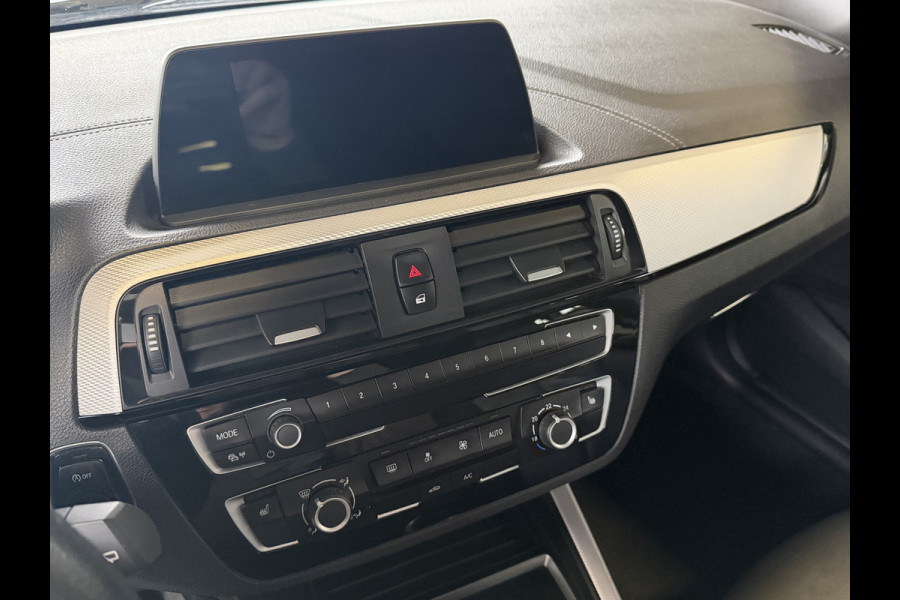 BMW 1-serie 118i Edition M Sport HIGH Exe / Automaat / Leder / LMV