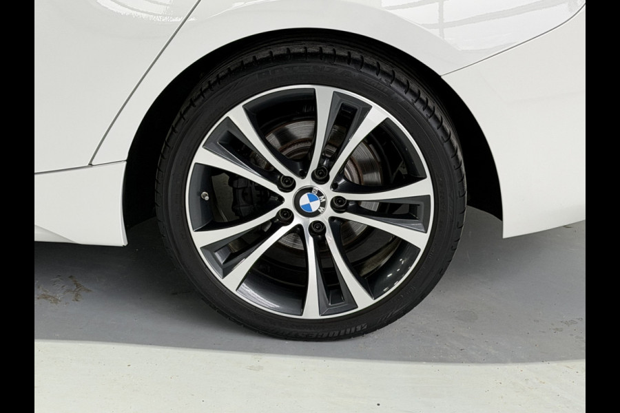 BMW 1-serie 118i Edition M Sport HIGH Exe / Automaat / Leder / LMV