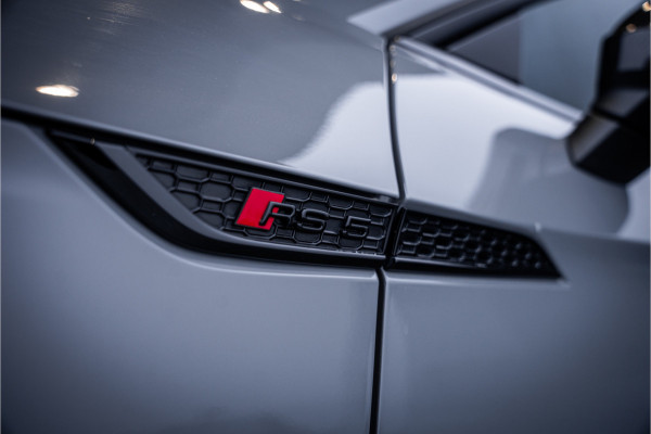 Audi RS5 Sportback 2.9 TFSI quattro - Nardo | Panorama | B&O | Carbon | Alcantara | Massage