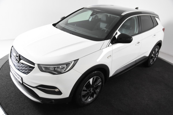 Opel Grandland X Innovation *1ste eigenaar*Leer*Navigatie*Camera*