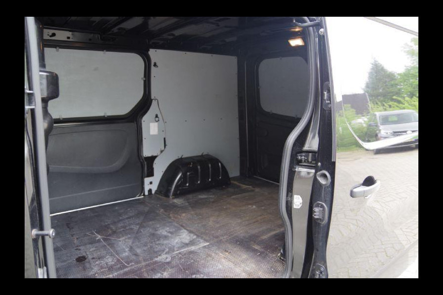 Renault Trafic 2.0 dCi SPORT 170PK AUT. LED, 2X SCHUIFDEUR, TREKHAAK, LEDER, CAMERA, NAVI, CRUISE, CLIMA, PARKEERSENSOREN, APPLE CARPLAY