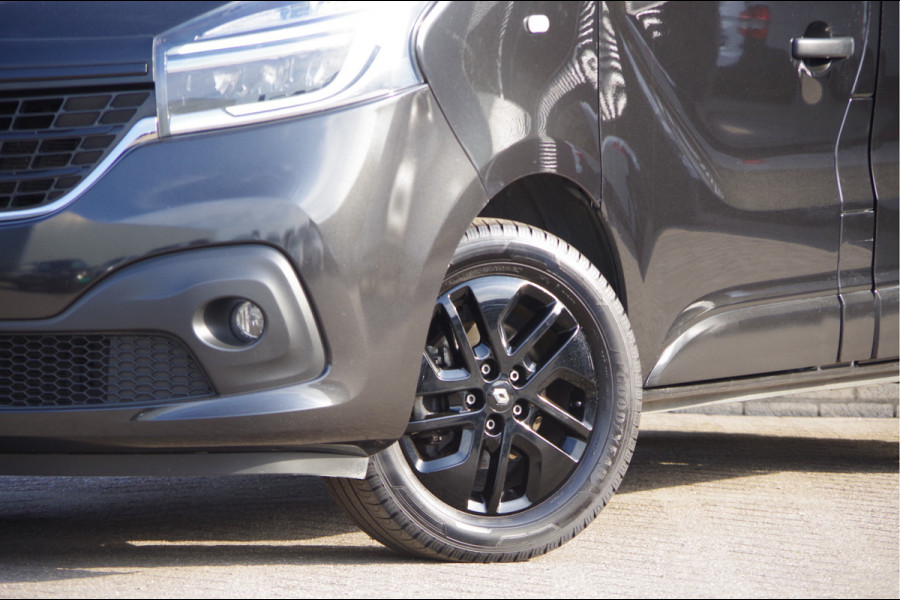 Renault Trafic 2.0 dCi SPORT 170PK AUT. LED, 2X SCHUIFDEUR, TREKHAAK, LEDER, CAMERA, NAVI, CRUISE, CLIMA, PARKEERSENSOREN, APPLE CARPLAY