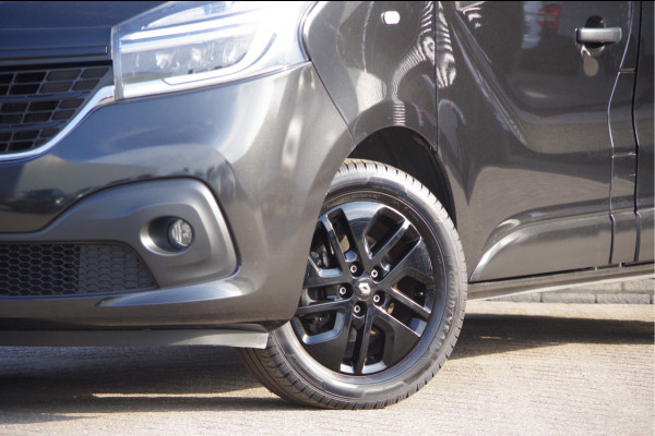 Renault Trafic 2.0 dCi SPORT 170PK AUT. LED, 2X SCHUIFDEUR, TREKHAAK, LEDER, CAMERA, NAVI, CRUISE, CLIMA, PARKEERSENSOREN, APPLE CARPLAY