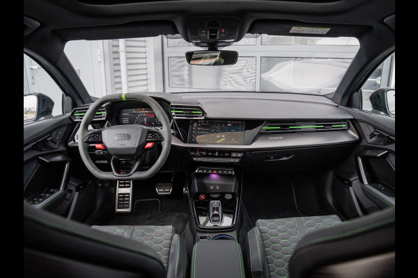 Audi RS3 Sportback 2.5 TFSI quattro | Keramisch | Carbon | Head-up | Sonos