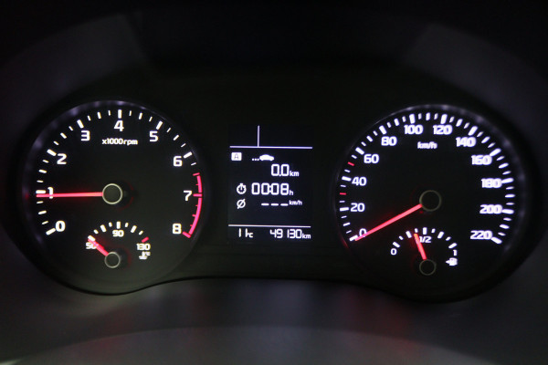 Kia Stonic 1.0 T-GDi DynamicLine Camera, Apple Carplay, Navigatie, Cruise, PDC, 17"