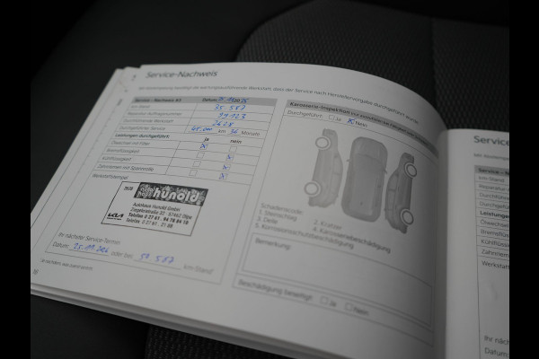 Kia Niro 1.6 GDi Dynamic Plus Line Plug In Hybrid 182pk Dealer O.H PHEV | Adaptive Cruise | Camera | Lederen Sportstoelen Verwarmd | Widescreen Navigatie | Blis | Keyless | Apple Carplay | Lane Assist | Virtual | DAB | 16" L.M |