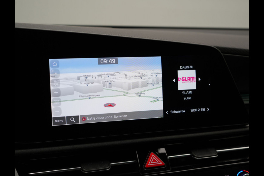 Kia Niro 1.6 GDi Dynamic Plus Line Plug In Hybrid 182pk Dealer O.H PHEV | Adaptive Cruise | Camera | Lederen Sportstoelen Verwarmd | Widescreen Navigatie | Blis | Keyless | Apple Carplay | Lane Assist | Virtual | DAB | 16" L.M |