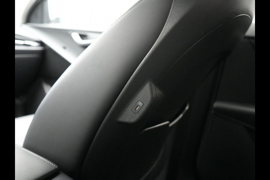Kia Niro 1.6 GDi Dynamic Plus Line Plug In Hybrid 182pk Dealer O.H PHEV | Adaptive Cruise | Camera | Lederen Sportstoelen Verwarmd | Widescreen Navigatie | Blis | Keyless | Apple Carplay | Lane Assist | Virtual | DAB | 16" L.M |
