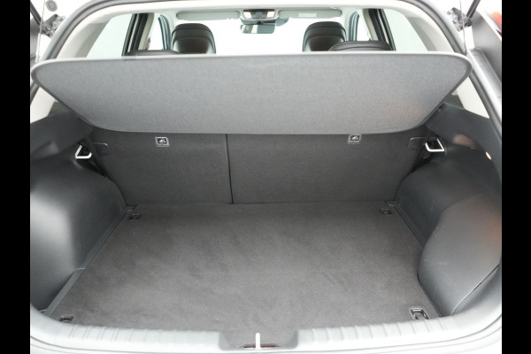 Kia Niro 1.6 GDi Dynamic Plus Line Plug In Hybrid 182pk Dealer O.H PHEV | Adaptive Cruise | Camera | Lederen Sportstoelen Verwarmd | Widescreen Navigatie | Blis | Keyless | Apple Carplay | Lane Assist | Virtual | DAB | 16" L.M |