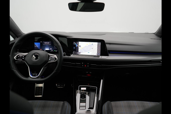 Volkswagen Golf 1.4 eHybrid GTE Plug In Hybrid 245pk Dealer O.H PHEV | Trekhaak Af Fabriek | Panodak | Adaptive Cruise | IQ Light | Camera | Sportstoelen & Stuur Verwarmd | Keyless | Blis | Navigatie | Virtual | DAB |