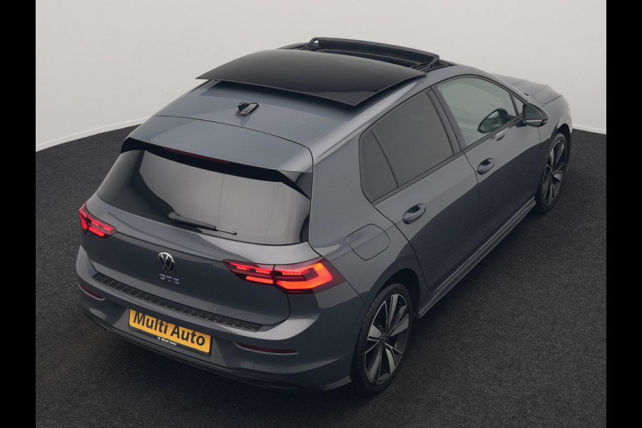Volkswagen Golf 1.4 eHybrid GTE Plug In Hybrid 245pk Dealer O.H PHEV | Trekhaak Af Fabriek | Panodak | Adaptive Cruise | IQ Light | Camera | Sportstoelen & Stuur Verwarmd | Keyless | Blis | Navigatie | Virtual | DAB |