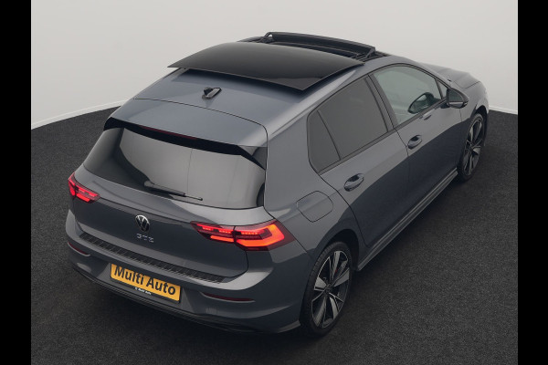 Volkswagen Golf 1.4 eHybrid GTE Plug In Hybrid 245pk Dealer O.H PHEV | Trekhaak Af Fabriek | Panodak | Adaptive Cruise | IQ Light | Camera | Sportstoelen & Stuur Verwarmd | Keyless | Blis | Navigatie | Virtual | DAB |