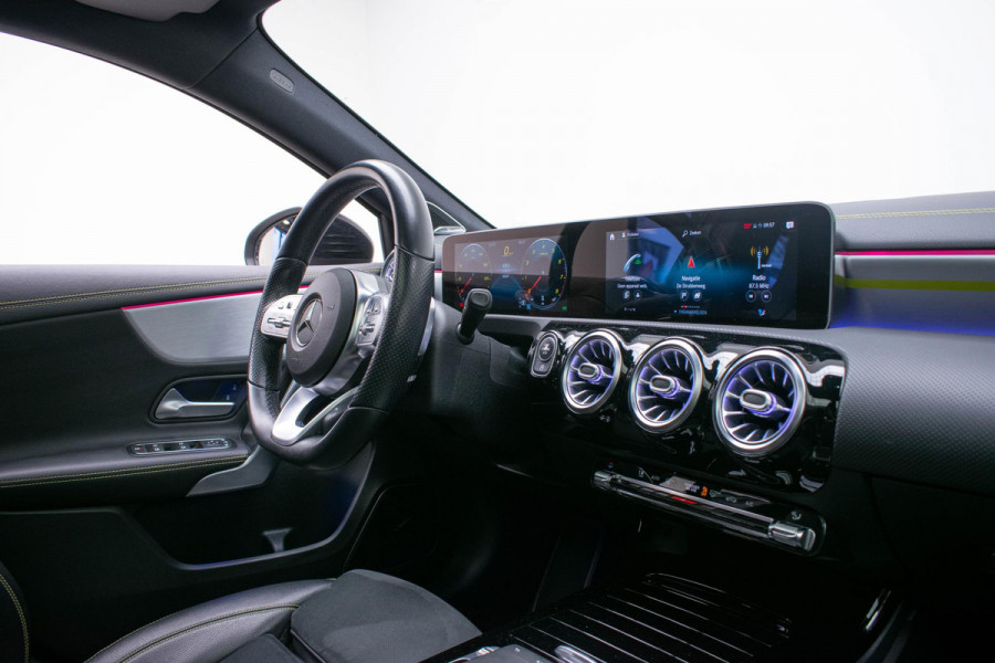 Mercedes-Benz A-Klasse 250 |Edition|Pano|Burmester|Dodehoek