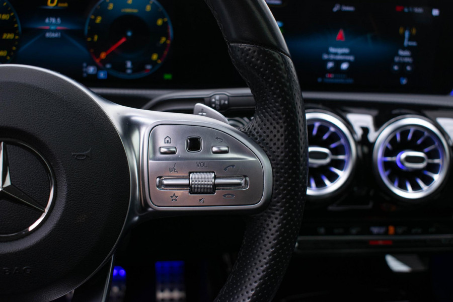 Mercedes-Benz A-Klasse 250 |Edition|Pano|Burmester|Dodehoek