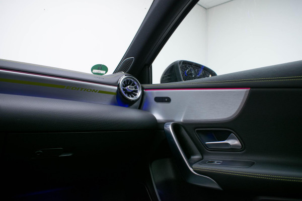 Mercedes-Benz A-Klasse 250 |Edition|Pano|Burmester|Dodehoek