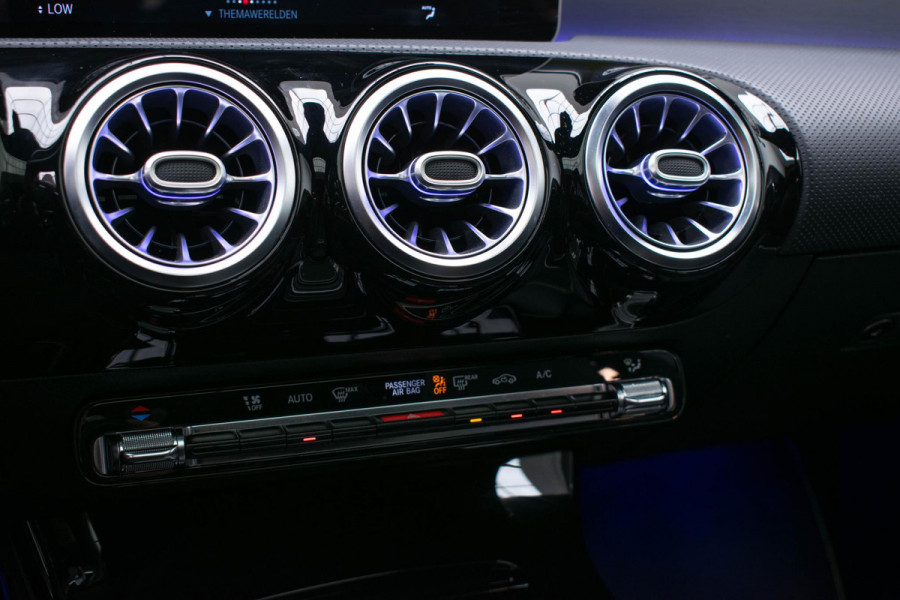 Mercedes-Benz A-Klasse 250 |Edition|Pano|Burmester|Dodehoek