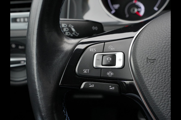 Volkswagen e-Golf E-DITION | Navigatie | Climate Control | ACC | Stoelverwarming| SOH 89%