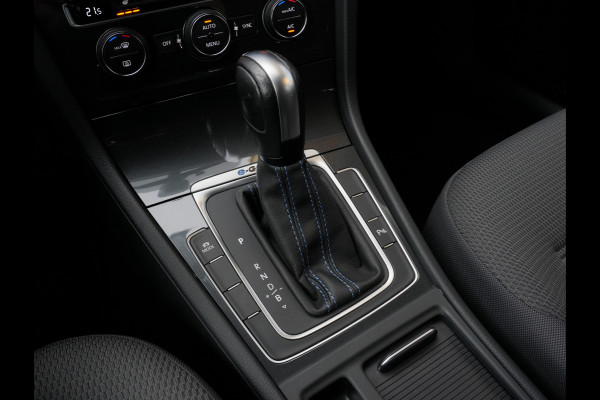 Volkswagen e-Golf E-DITION | Navigatie | Climate Control | ACC | Stoelverwarming| SOH 89%