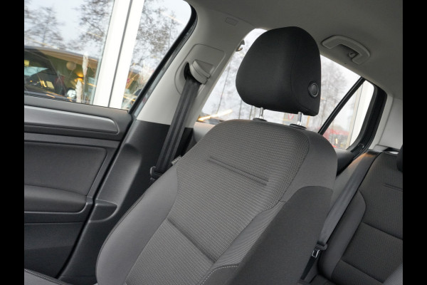 Volkswagen e-Golf E-DITION | Navigatie | Climate Control | ACC | Stoelverwarming| SOH 89%