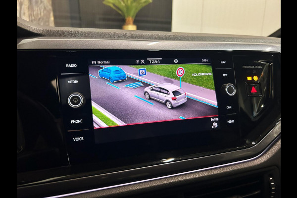 Volkswagen Polo 2.0 TSI GTI|PANO|KEYLESS|BLIND SPOT|SFEER|BOMVOL