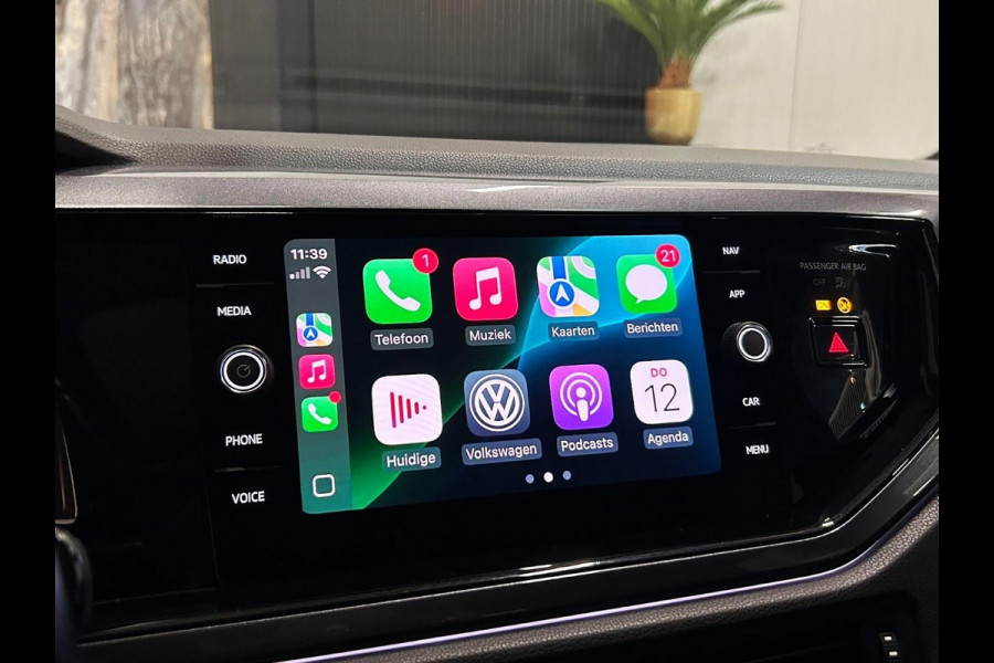 Volkswagen Polo 2.0 TSI GTI|PANO|KEYLESS|BLIND SPOT|SFEER|BOMVOL