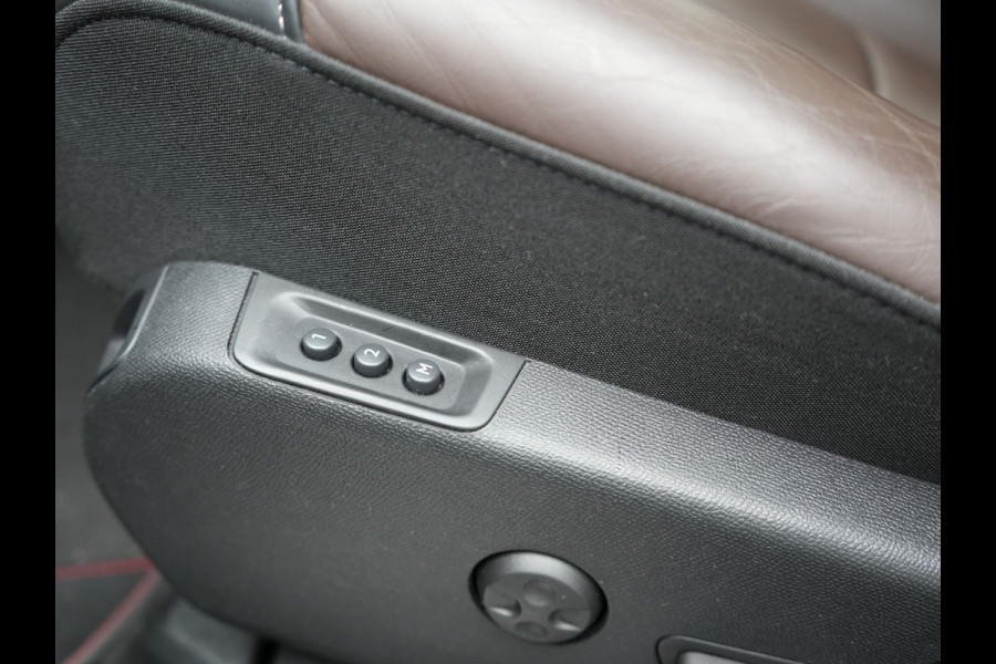 Citroën C5 Aircross 1.6 Shine Plug In Hybrid 225pk Dealer O.H PHEV | Panodak | Adaptive Cruise | 360 Camera | Lederen Comfortstoelen Massage & Memory | Keyless | Blis | Apple Carplay | Virtual | Navigatie | DAB | 19"L.M |