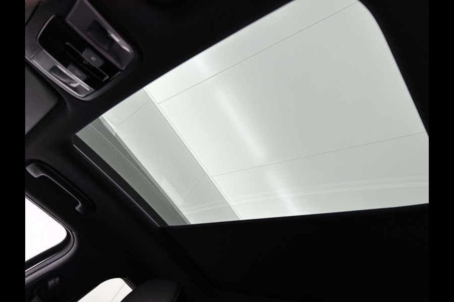 Kia ProCeed 1.5 T-GDI GT-Line (PANORAMADAK, STOEL-/STUURVERWARMING, NAVIGATIE, CAMERA)