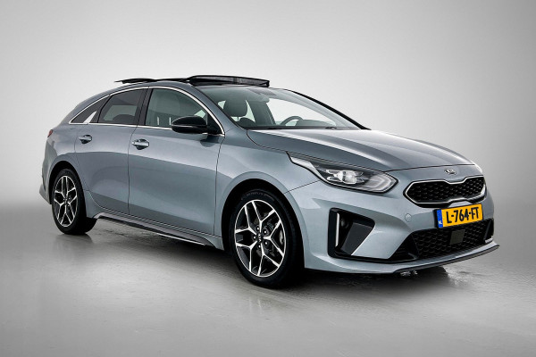 Kia ProCeed 1.5 T-GDI GT-Line (PANORAMADAK, STOEL-/STUURVERWARMING, NAVIGATIE, CAMERA)